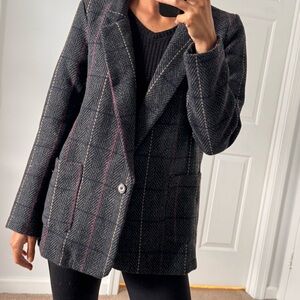 (NWT) Talulah Charcoal and Pink Plaid Blazer